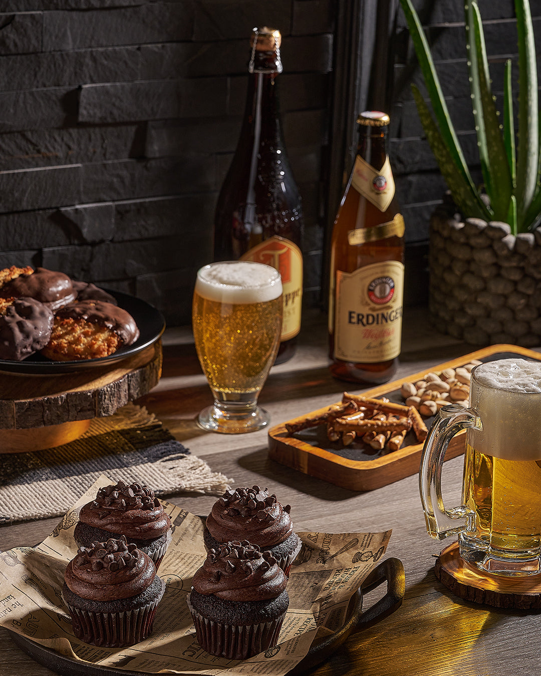 beer gift basket for men with craft beer and snacks