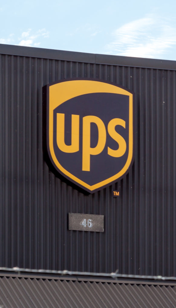 Brocrates' Express and priority shipping services - gift delivery